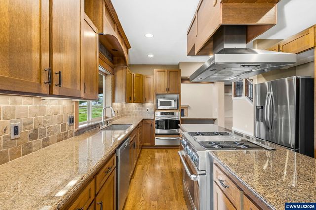 8161 Mystical Ln SE, Salem, OR 97317