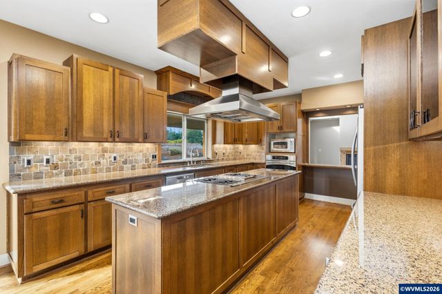 8161 Mystical Ln SE, Salem, OR 97317