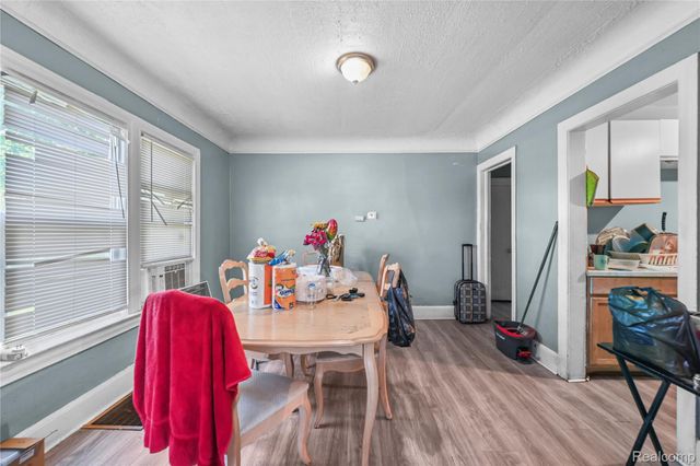 10046 Cheyenne Street, Detroit, MI 48227