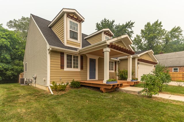 1 Maple Village Court, Ann Arbor, MI 48103