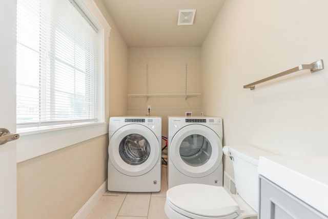 1 Maple Village Court, Ann Arbor, MI 48103