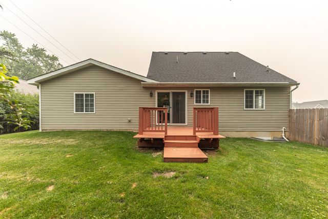 1 Maple Village Court, Ann Arbor, MI 48103