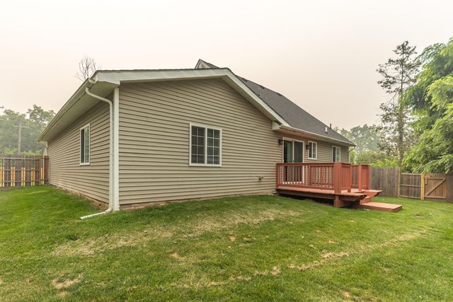 1 Maple Village Court, Ann Arbor, MI 48103