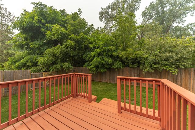 1 Maple Village Court, Ann Arbor, MI 48103