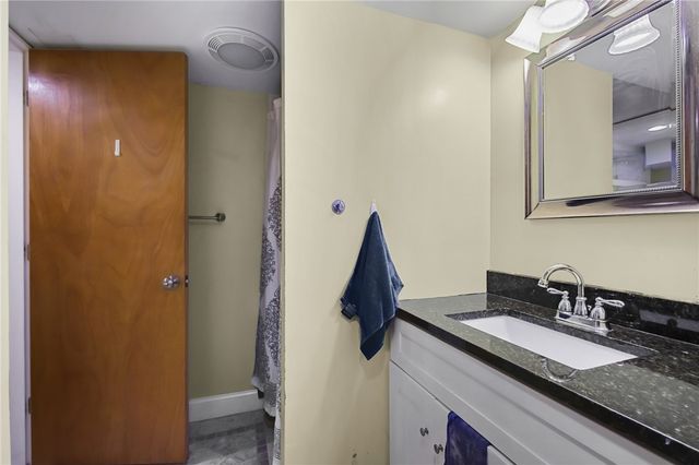 402 Webster Avenue, Cranston, RI 02920