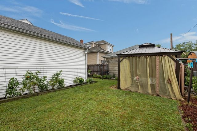 402 Webster Avenue, Cranston, RI 02920