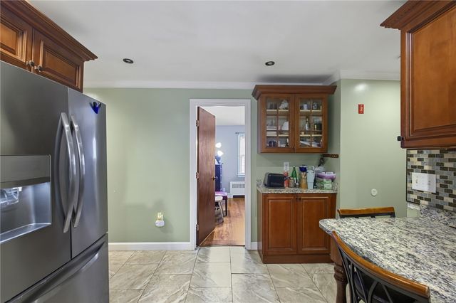 402 Webster Avenue, Cranston, RI 02920