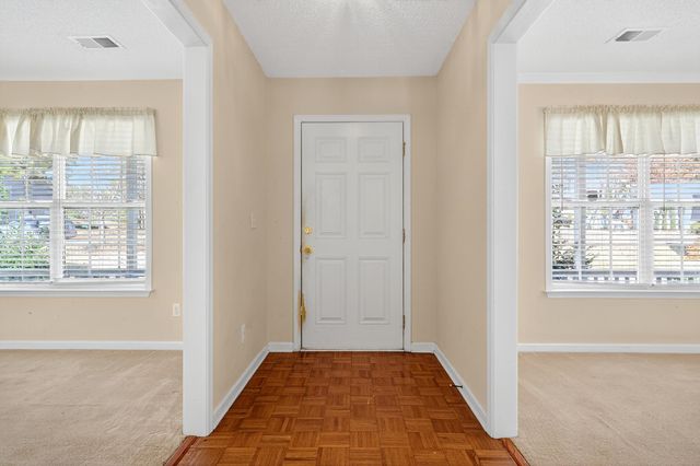 353 Marble Lane, Boiling Springs, SC 29316