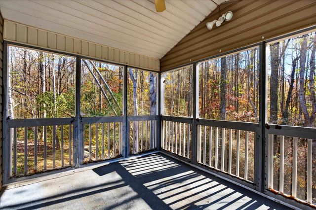 353 Marble Lane, Boiling Springs, SC 29316