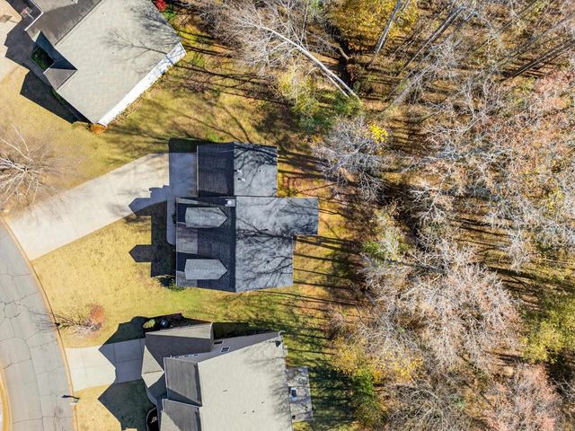 353 Marble Lane, Boiling Springs, SC 29316