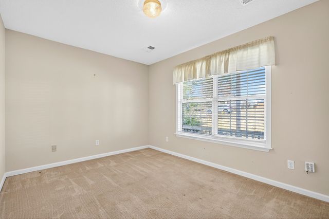 353 Marble Lane, Boiling Springs, SC 29316