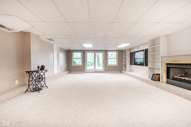 402 Kessler Boulevard West Drive, Indianapolis, IN 46228