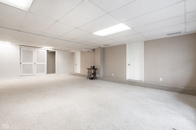 402 Kessler Boulevard West Drive, Indianapolis, IN 46228