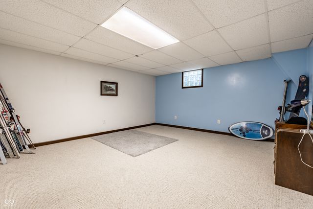 402 Kessler Boulevard West Drive, Indianapolis, IN 46228