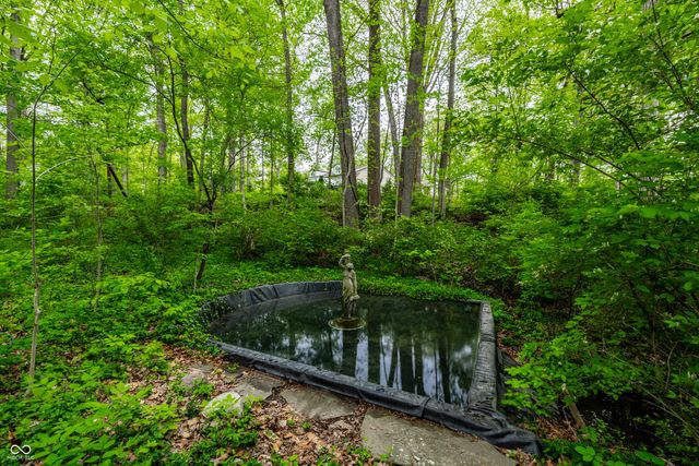 402 Kessler Boulevard West Drive, Indianapolis, IN 46228