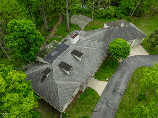 402 Kessler Boulevard West Drive, Indianapolis, IN 46228