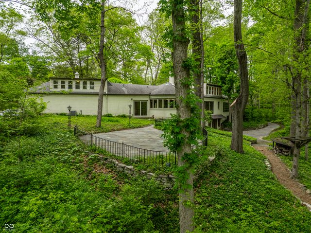 402 Kessler Boulevard West Drive, Indianapolis, IN 46228