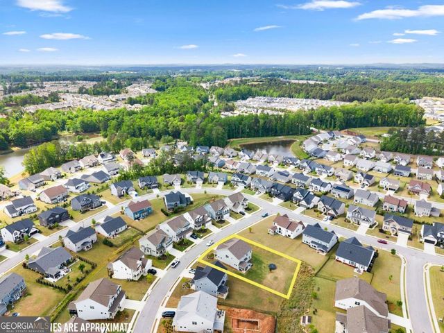537 Redfish Way, Hoschton, GA 30548