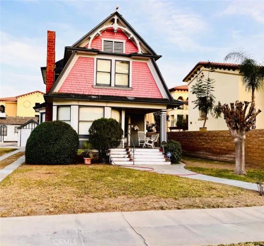 572 N La Cadena, Colton, CA 92324