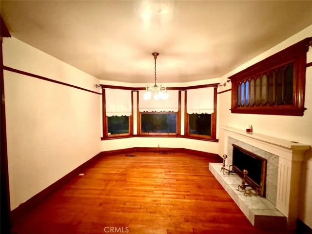 572 N La Cadena, Colton, CA 92324