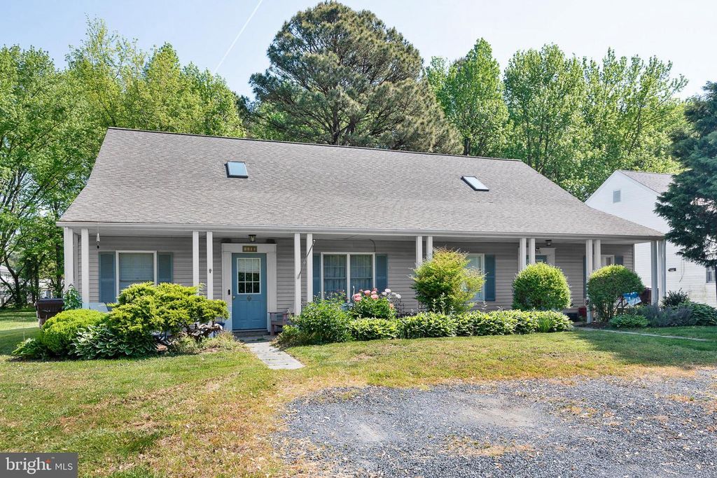 Image 1 of property listing at 1205 - 1206 WASHINGTON DR, Saint Michaels, MD 21663