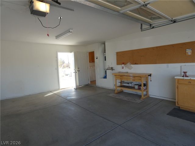 3550 Newberry Avenue, Pahrump, NV 89048