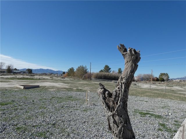 3550 Newberry Avenue, Pahrump, NV 89048