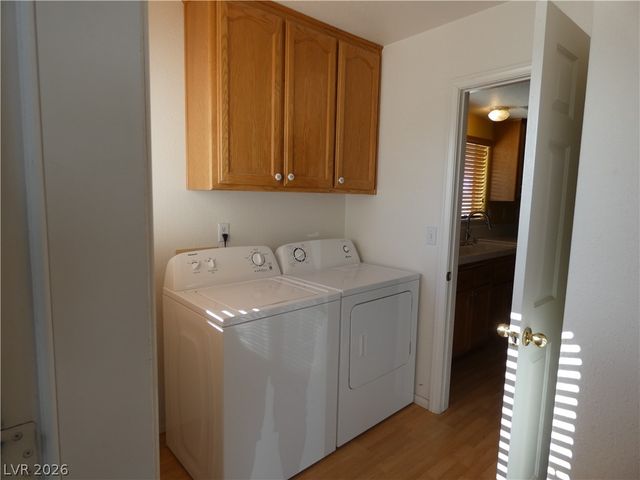 3550 Newberry Avenue, Pahrump, NV 89048