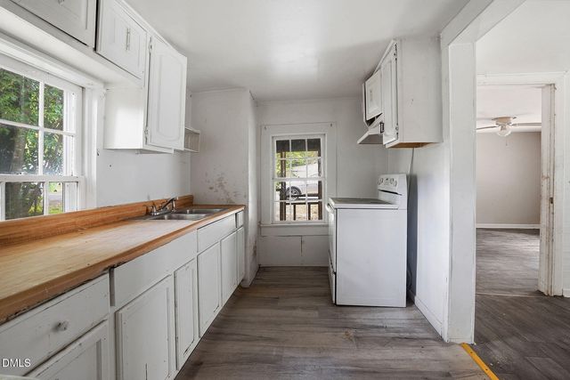 207 2nd Street, Erwin, NC 28339