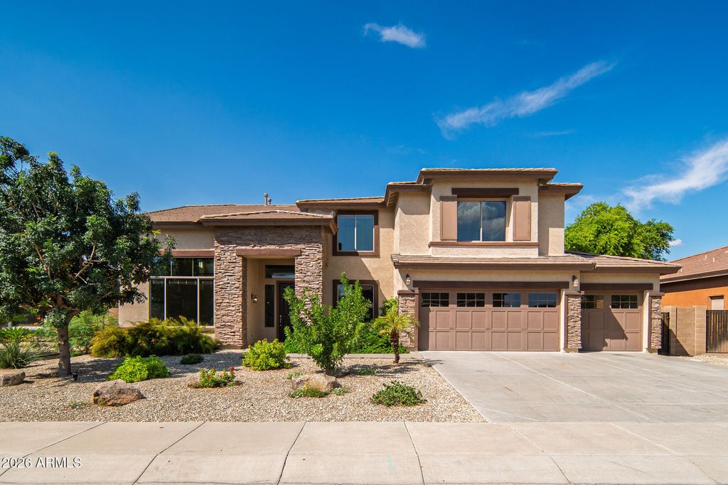 15124 W HIGHLAND Avenue, Goodyear, AZ 85395