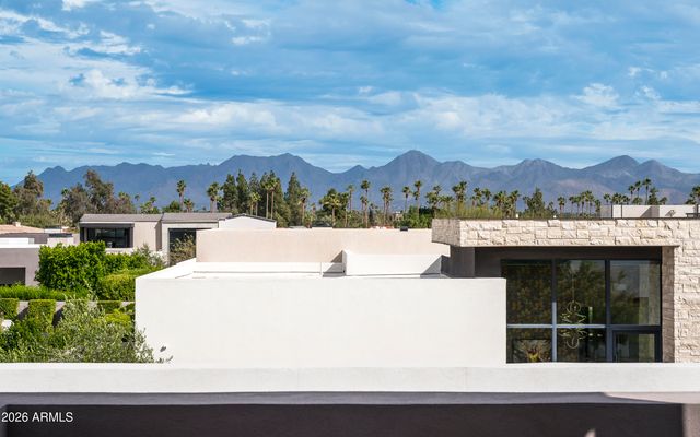 6917 E CACTUS WREN Road, Paradise Valley, AZ 85253