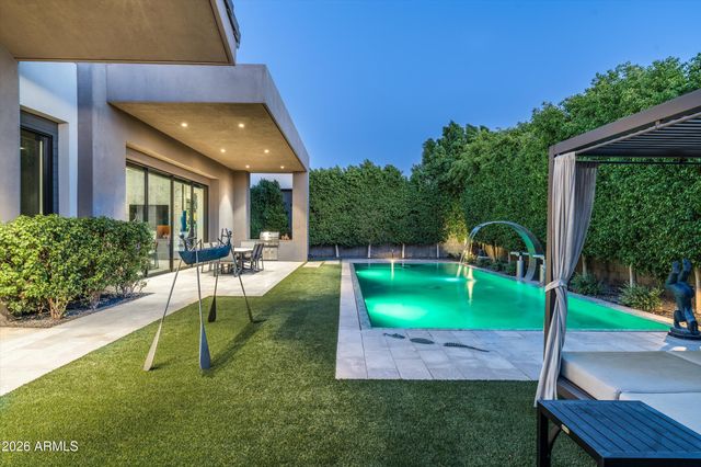 6917 E CACTUS WREN Road, Paradise Valley, AZ 85253