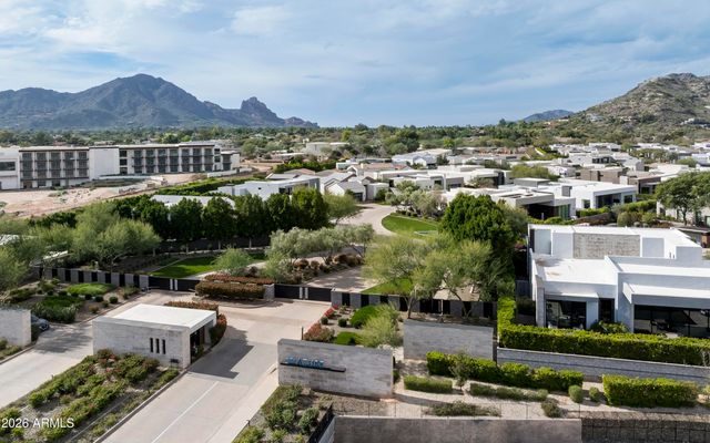 6917 E CACTUS WREN Road, Paradise Valley, AZ 85253