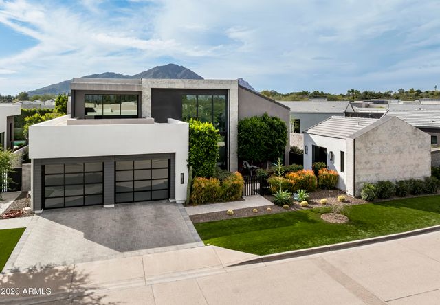 6917 E CACTUS WREN Road, Paradise Valley, AZ 85253