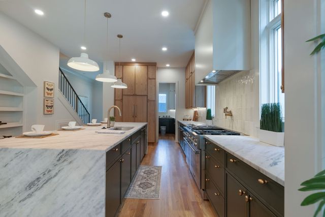 1616 7th Ave, N, Nashville, TN 37208