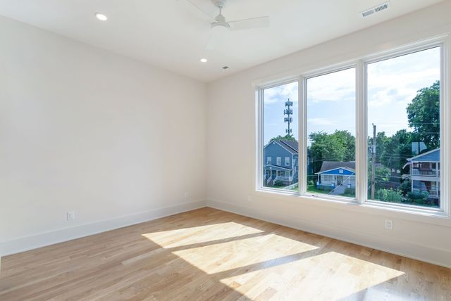 1616 7th Ave, N, Nashville, TN 37208