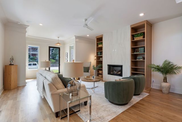 1616 7th Ave, N, Nashville, TN 37208