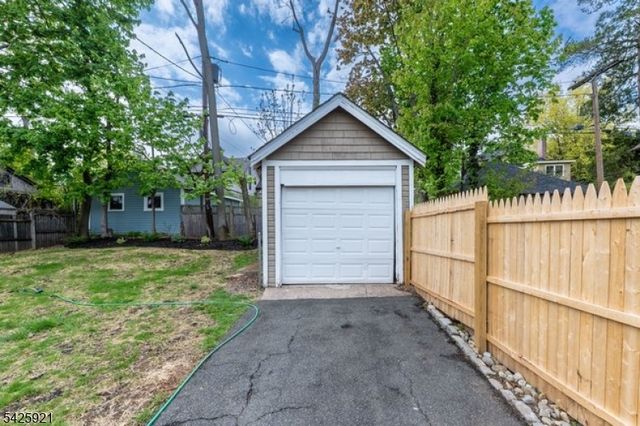 166 Valley Rd, Montclair Twp., NJ 07042