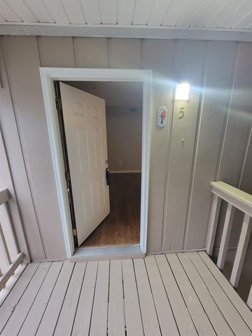 615 Carter Ln Apt C5, Conway, SC 29526