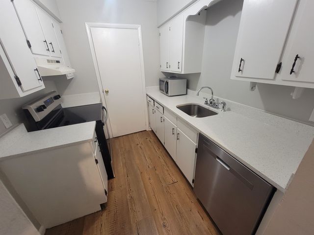 615 Carter Ln Apt C5, Conway, SC 29526