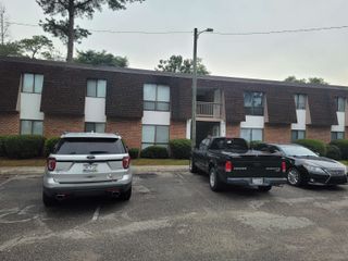 615 Carter Ln Apt C5, Conway, SC 29526