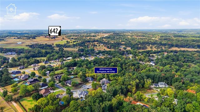 8700 Crest Lane, Springdale, AR 72762