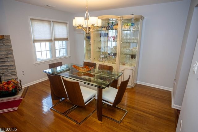 113 Woodmere Dr, Sayreville Boro, NJ 08859