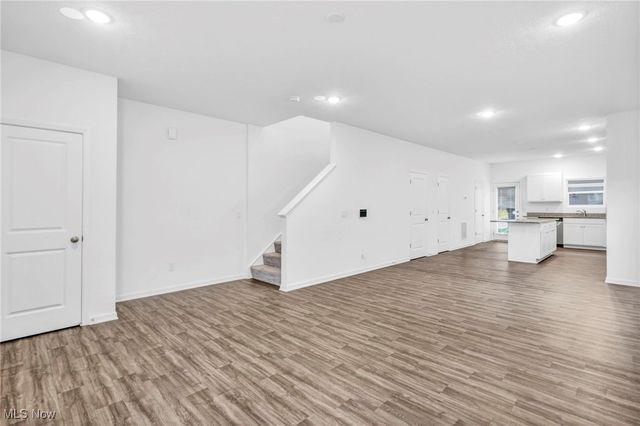 492 Douglas Street, Akron, OH 44307