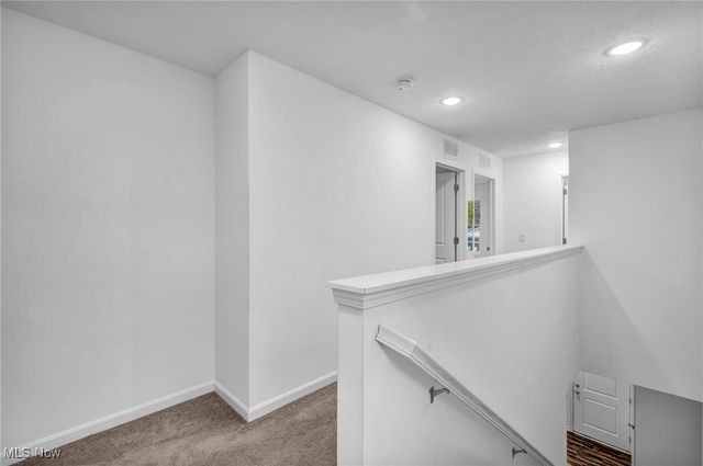 492 Douglas Street, Akron, OH 44307