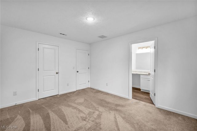 492 Douglas Street, Akron, OH 44307