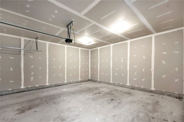 492 Douglas Street, Akron, OH 44307