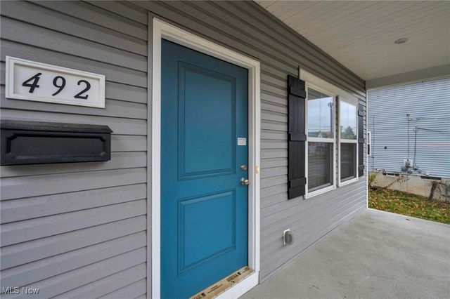 492 Douglas Street, Akron, OH 44307