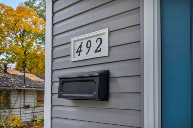 492 Douglas Street, Akron, OH 44307