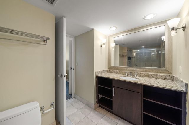 2670 E Sunrise Boulevard 1201, Fort Lauderdale, FL 33304